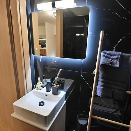 To Bee Or Not To Bee! *