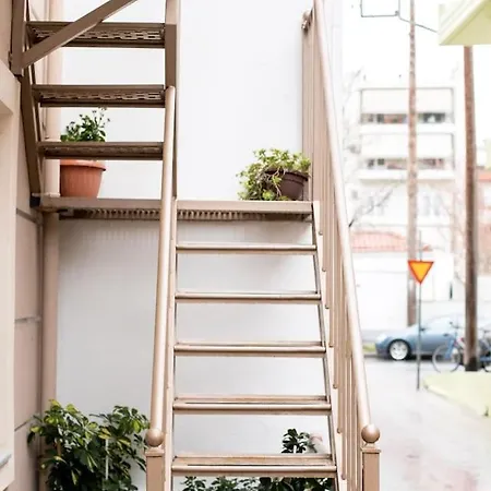 To Bee Or Not To Bee! *