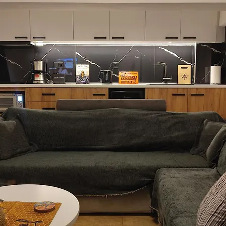 To Bee Or Not To Bee! Apartment Volos