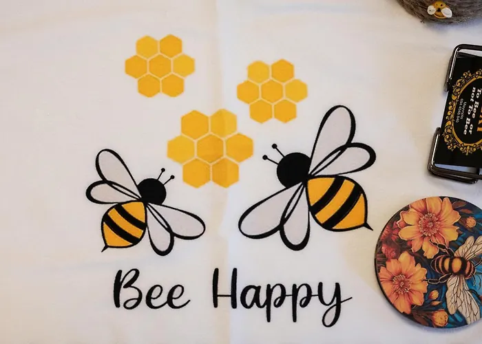 Апартаменты To Bee Or Not To Bee! *