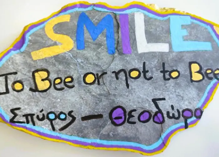 To Bee Or Not To Bee! Волос